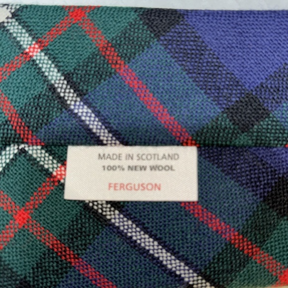 Ferguson tartan necktie made in Scotland premium wool - Picture 4 of 4
